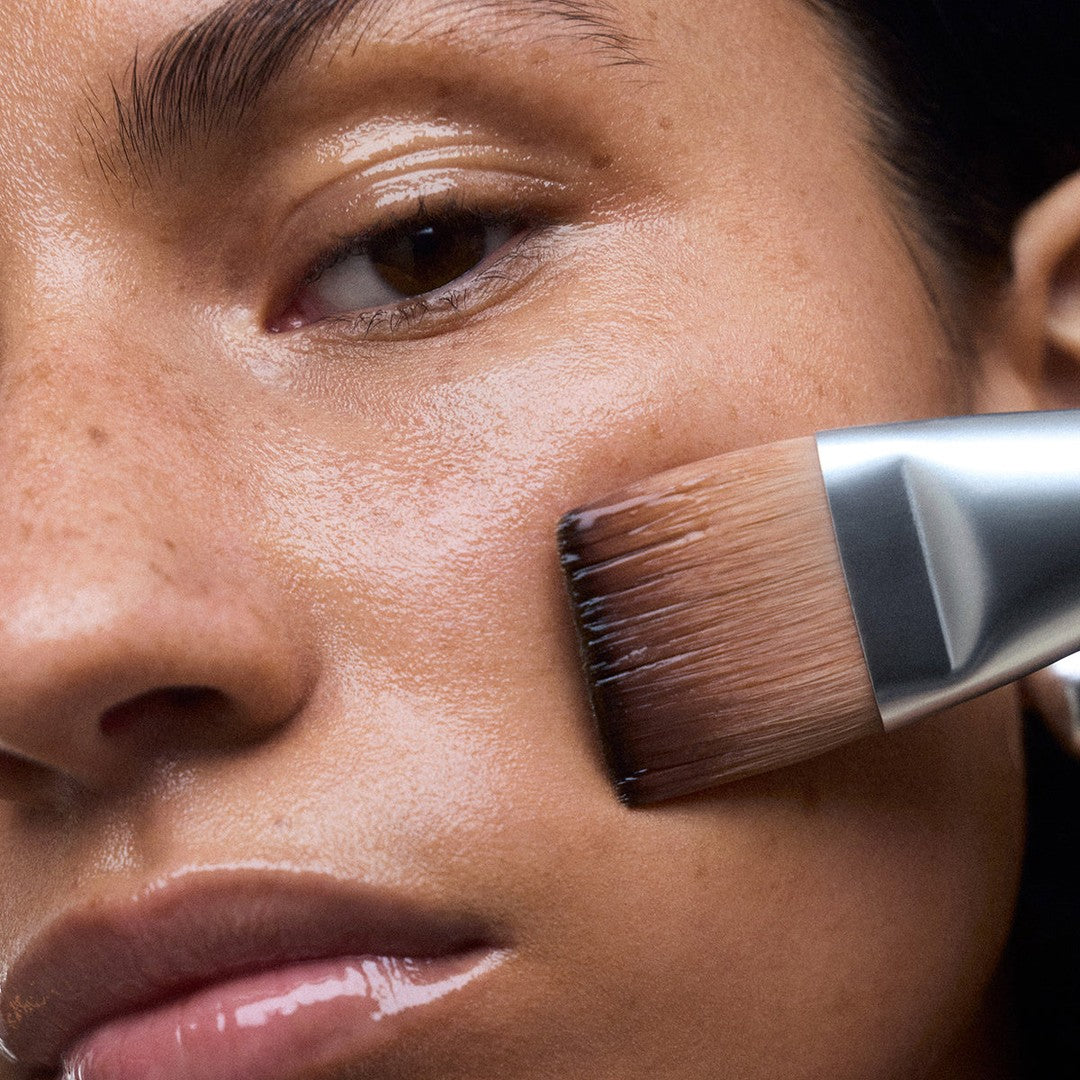 NuFace® Clean Sweep Applicator Brush