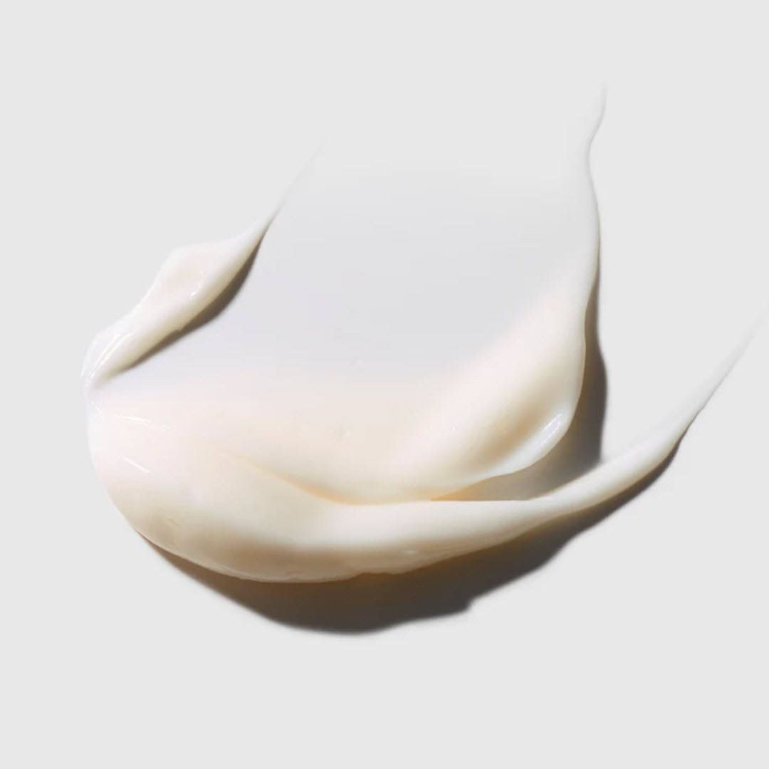 Luzern L'Essentials Pure Cleansing Creme rich, creamy texture swatch