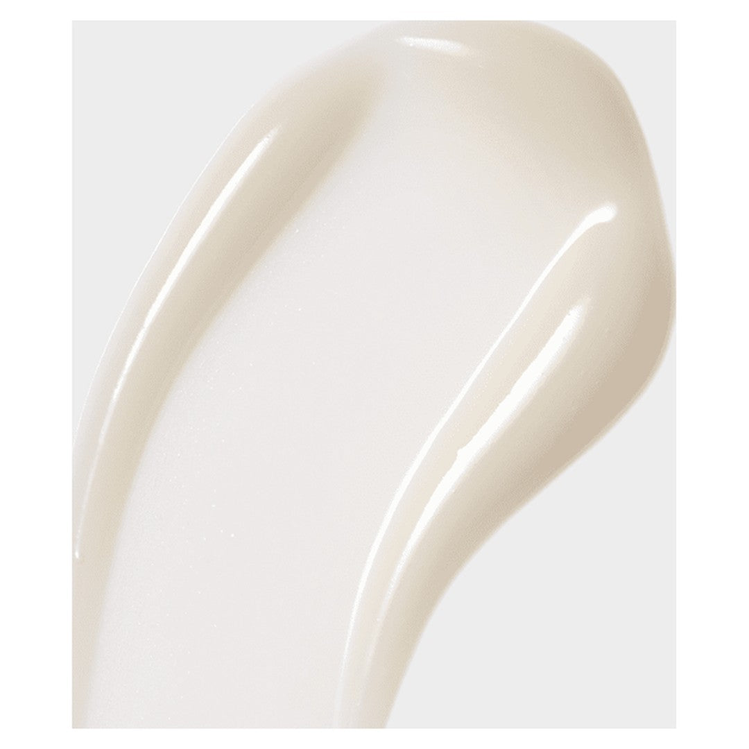 Texture of iS Clinical Firming Complex, a smoothing and tightening treatment