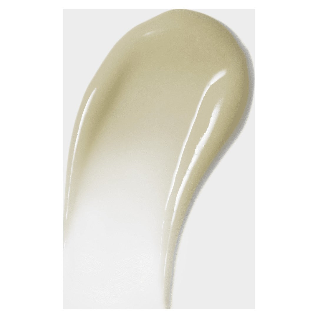 Texture of iS Clinical Tri-Active Exfoliating Masque, a physical and biochemical exfoliating gel
