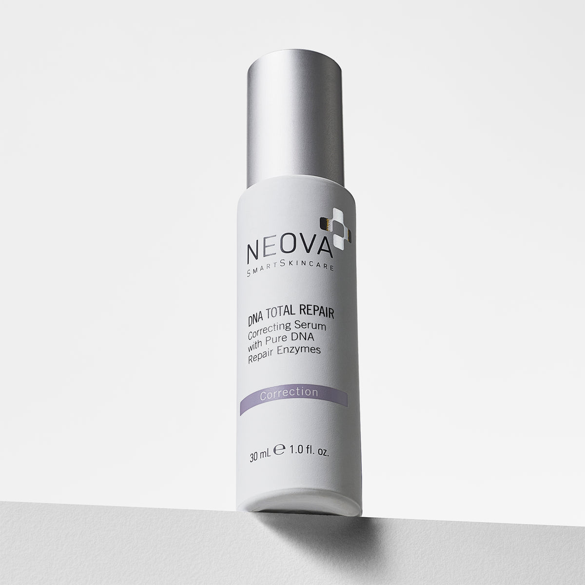 Neova® DNA Total Repair Serum 30 mL / 1 fl oz